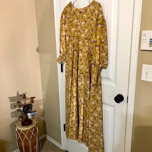 Abaya style maxi. Brand new without tags.